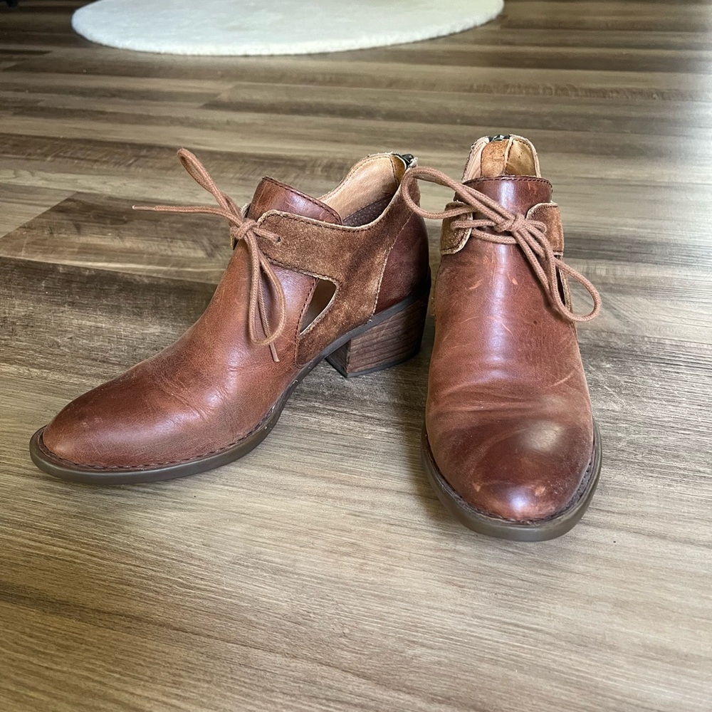 Born Leather Ankle Boots